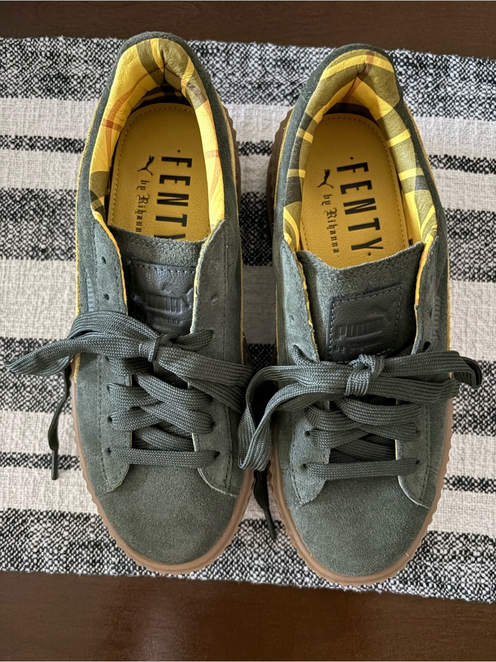 PUMA Fenty x Rihanna Cleated Creeper Suede Rosin Lemon Women’s 8 366268-01 - Picture 10 of 13